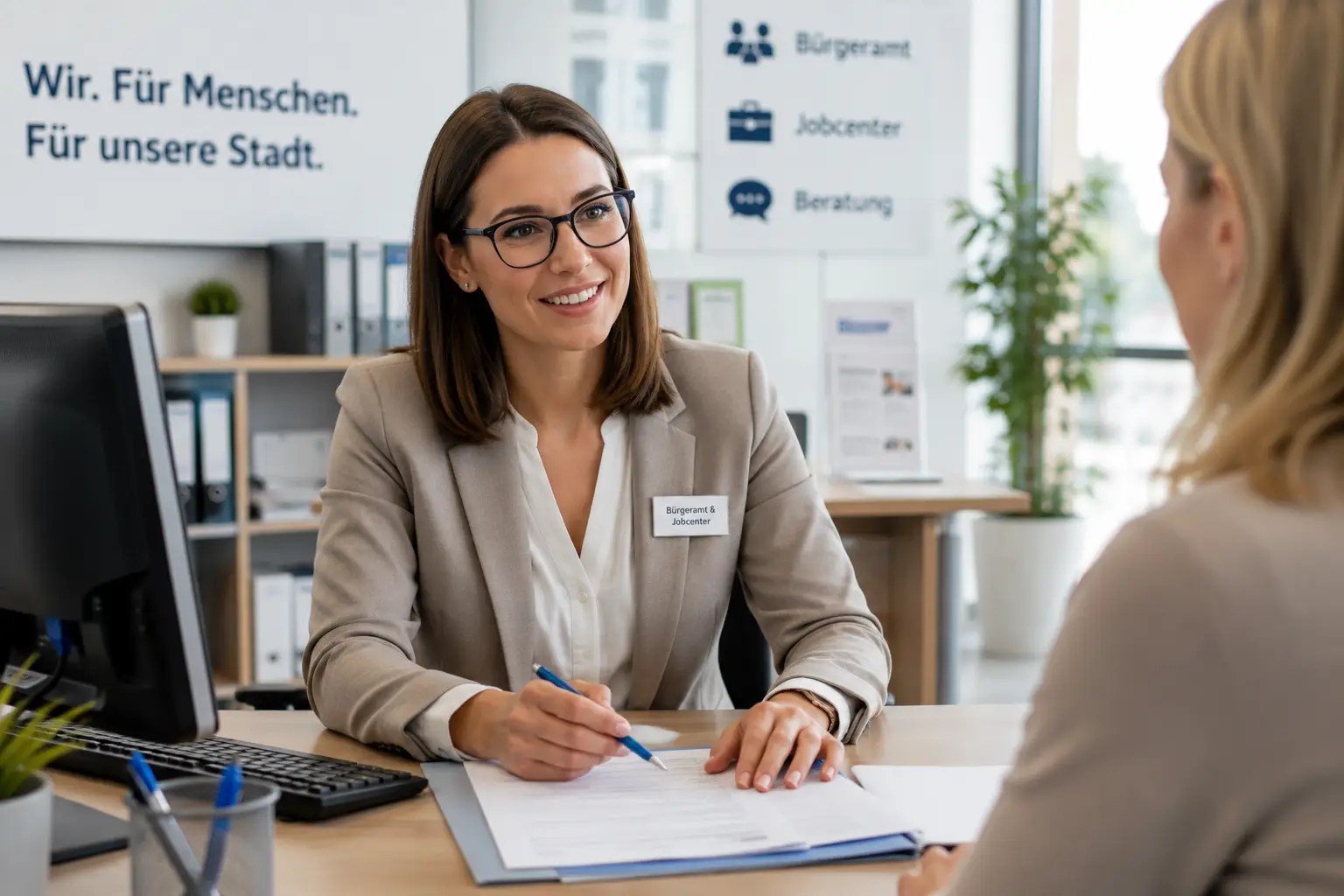 SafePanic für Mitarbeitende in Bürgerämtern und Jobcentern